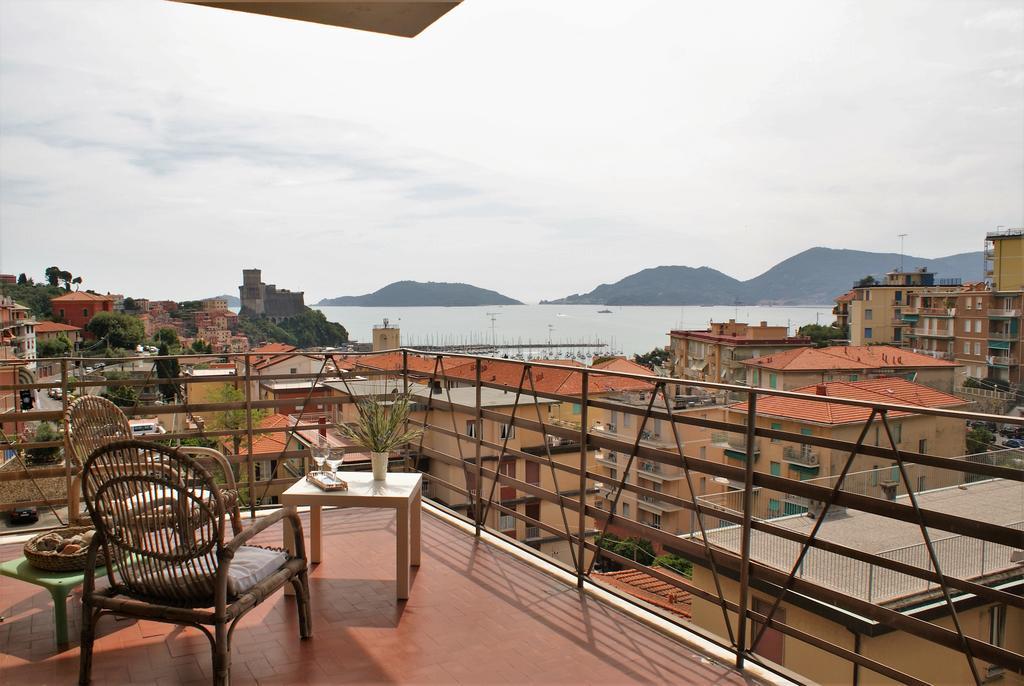 Il Terrazzo Sul Castello Apartment Lerici Bagian luar foto