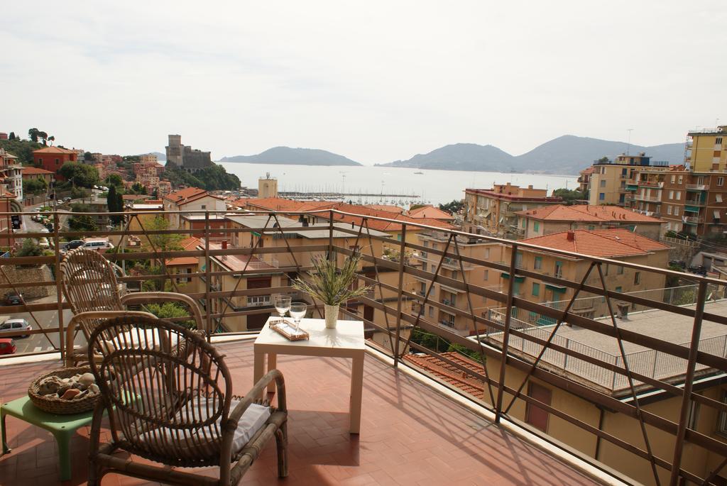 Il Terrazzo Sul Castello Apartment Lerici Bagian luar foto