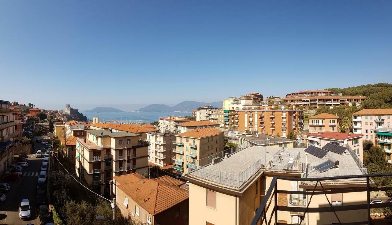 Il Terrazzo Sul Castello Apartment Lerici Bagian luar foto